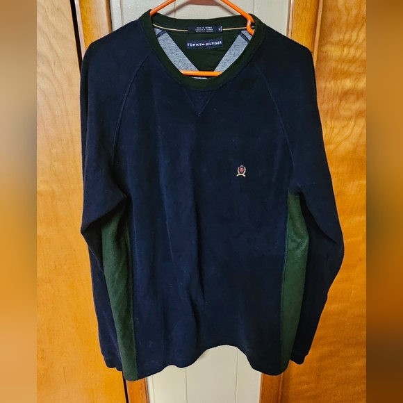 Tommy Hilfiger Men's Navy and Olive Crewneck Sweater - Picture 1 of 3
